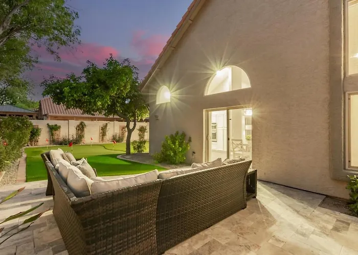 Holiday home Elegant Luxury Wheated Pool Outdoor Fun *