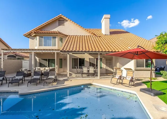 Elegant Luxury Wheated Pool Outdoor Fun Chandler